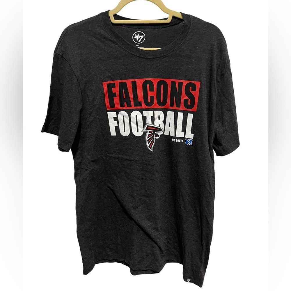 47 - Atlanta Falcons tshirt- size L
